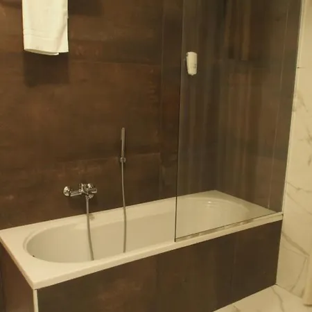 Bel Sito Due Torri Hotel 4*