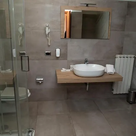 Bel Sito Due Torri Hotel 4*