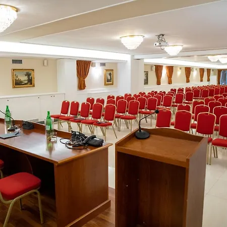 Bel Sito Due Torri Hotel 4*