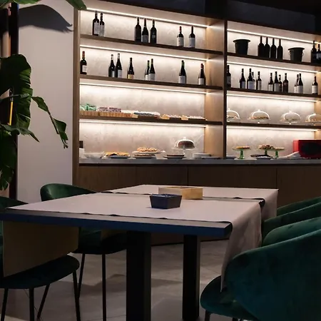 Hotel Bel Sito Due Torri 4*