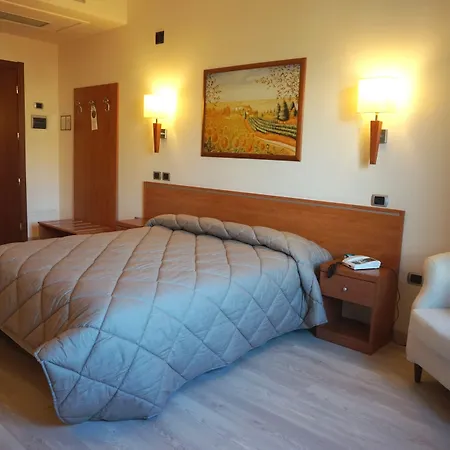 Bel Sito Due Torri Hotel 4*