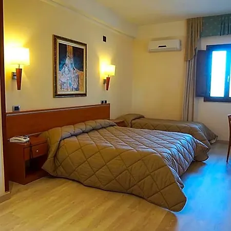 Bel Sito Due Torri 4* Manocalzati